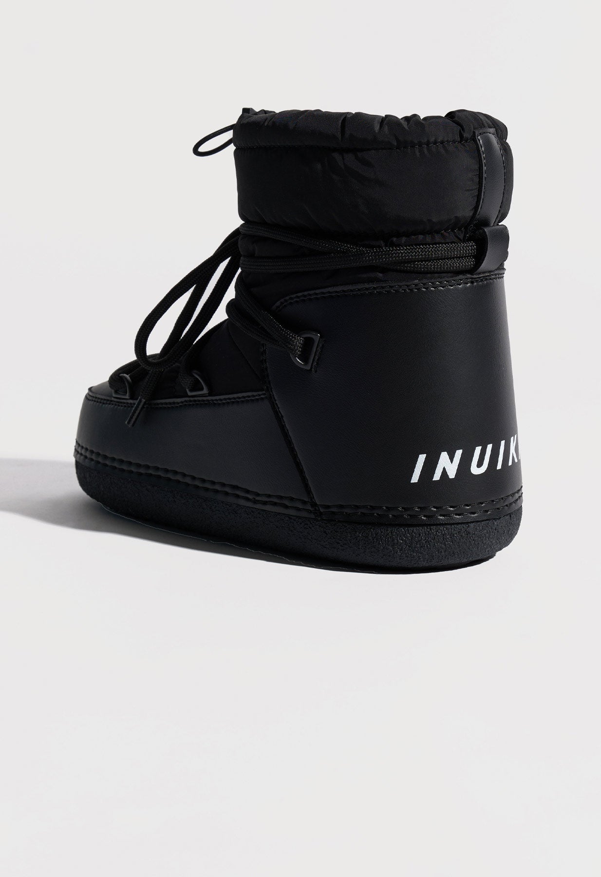 Inuikii Mountain Puffer Winter Boot in Black