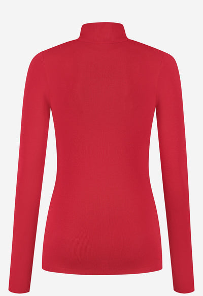 Nikkie Jolie Ski Turtle Neck in Red