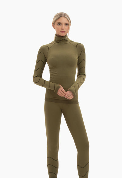 Sloobie Vail Thermal Base Layer Top in Khaki