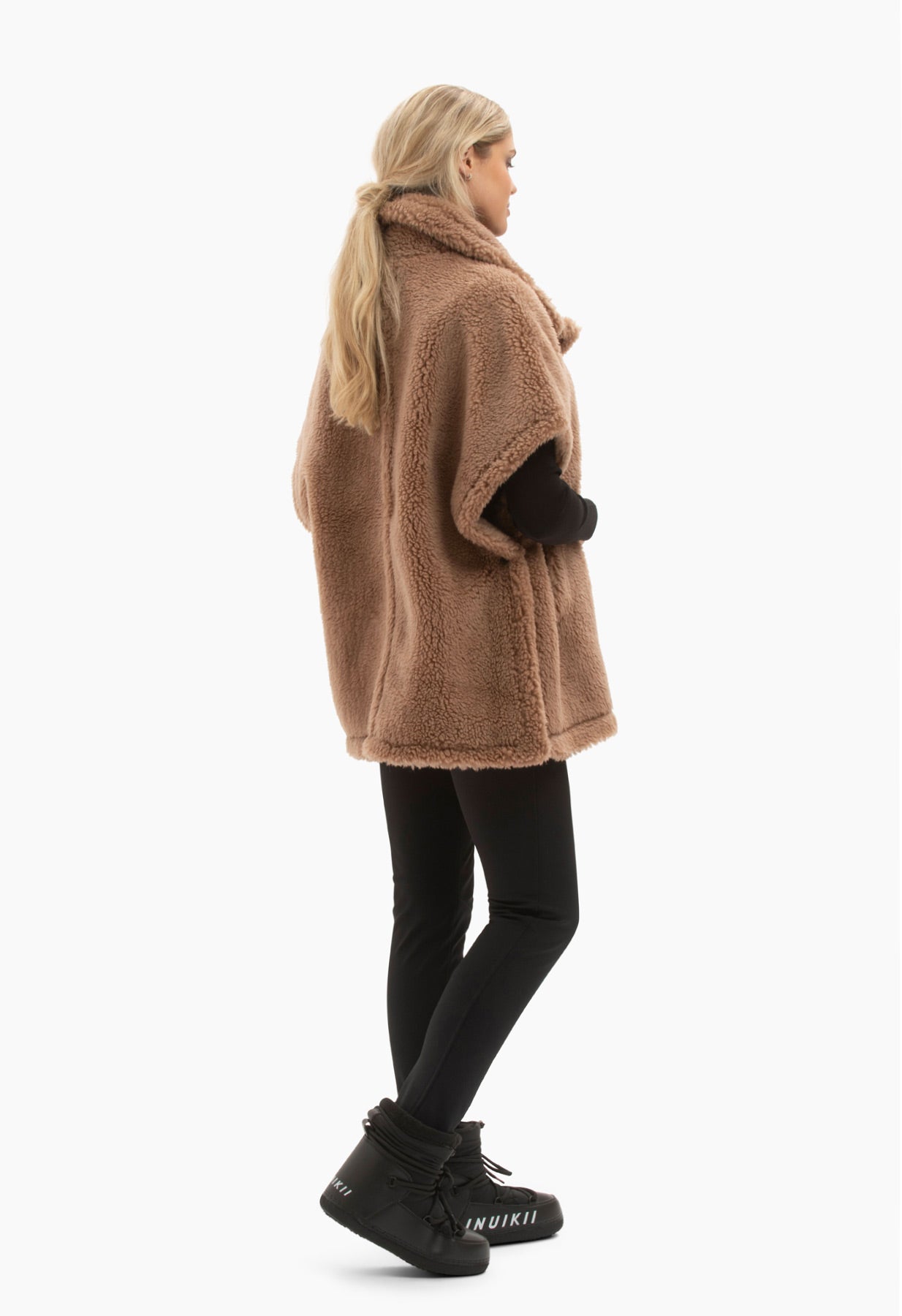 Kelly by Sissy Teddy Faux Fur Gilet  in Caramel